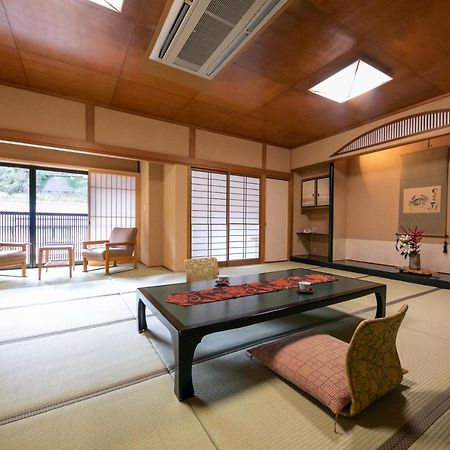 Nansuikaku Hotel Miyawaka Bagian luar foto