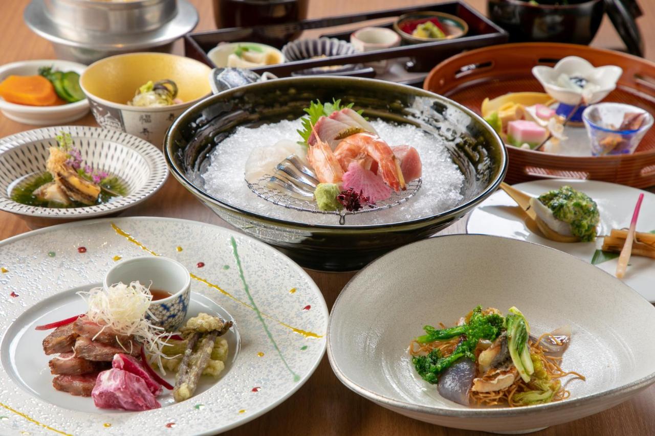 Nansuikaku Hotel Miyawaka Bagian luar foto