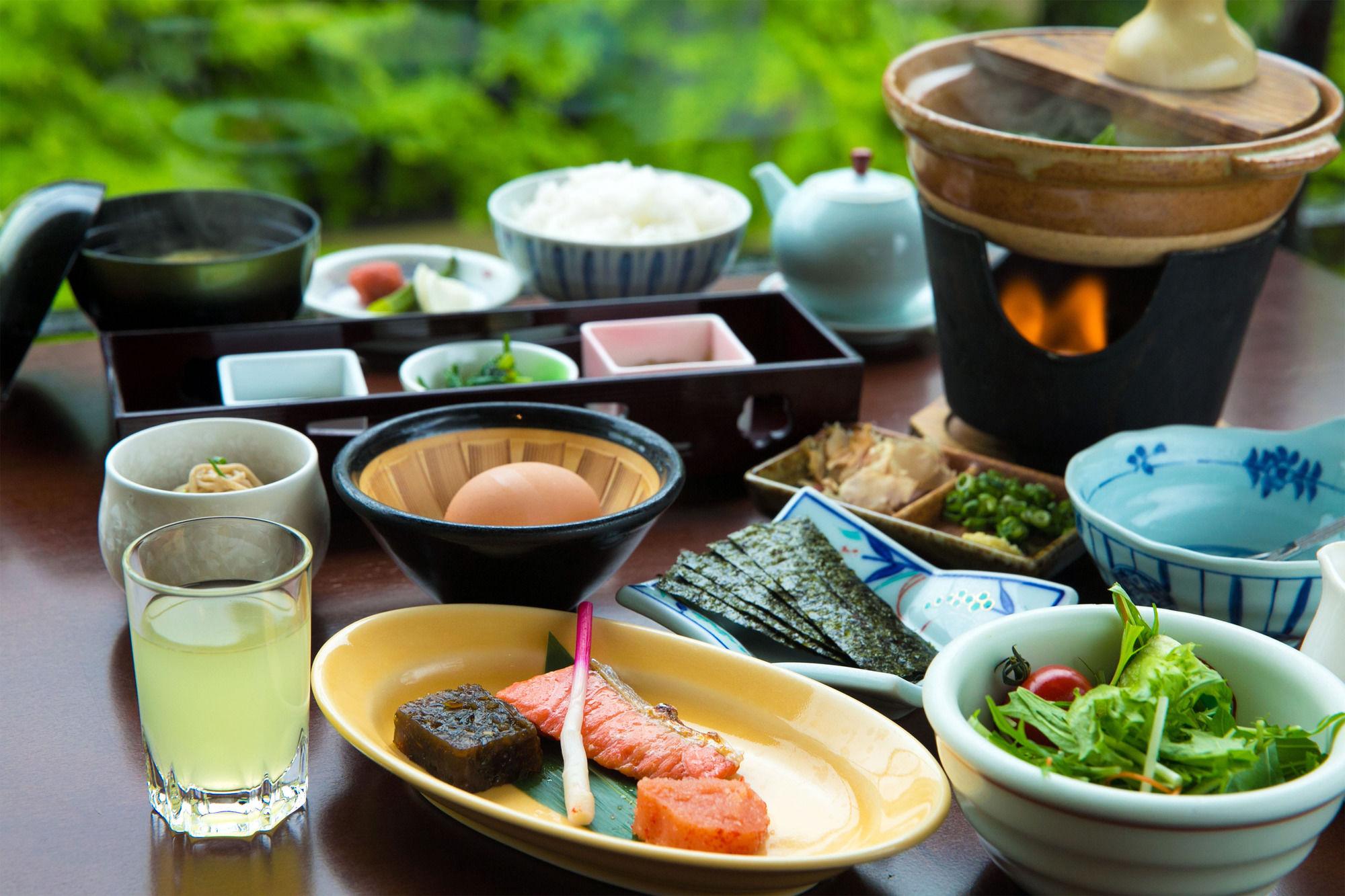 Nansuikaku Hotel Miyawaka Bagian luar foto