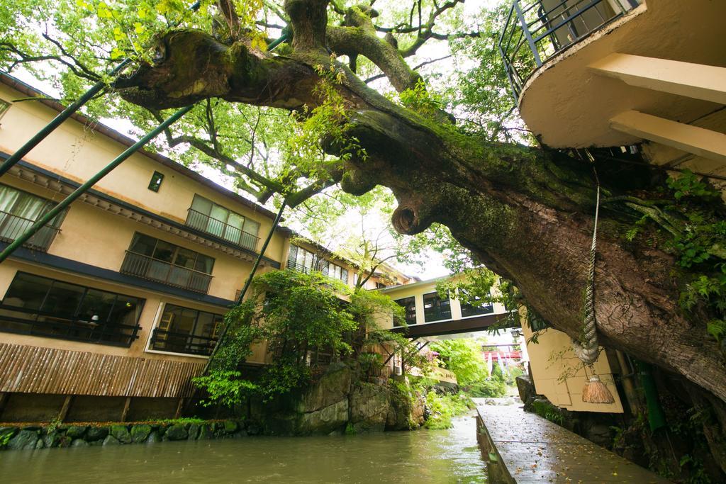 Nansuikaku Hotel Miyawaka Bagian luar foto
