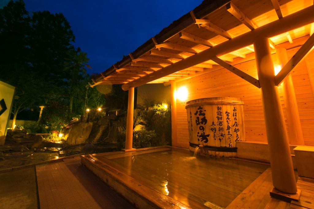 Nansuikaku Hotel Miyawaka Bagian luar foto
