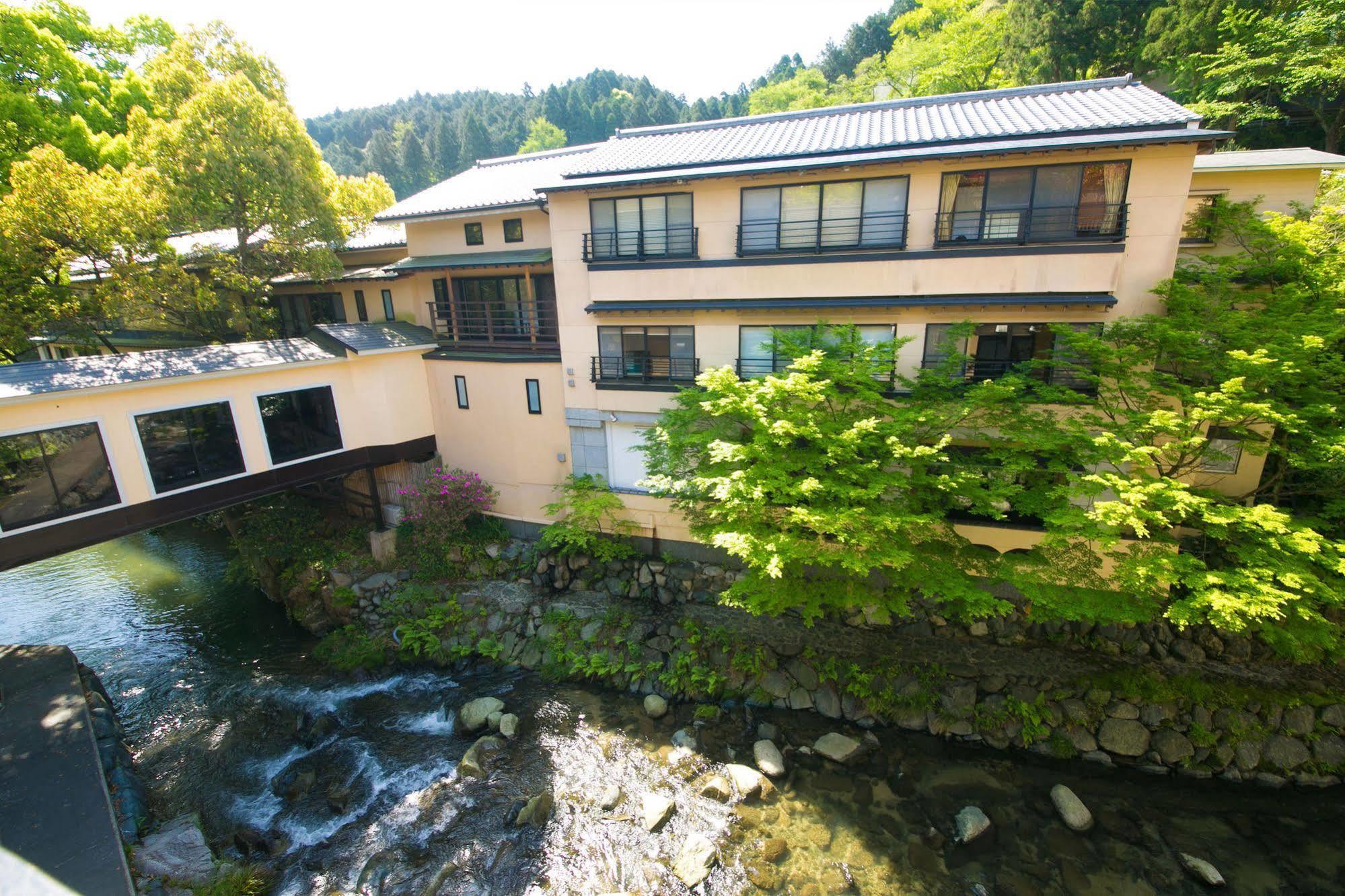 Nansuikaku Hotel Miyawaka Bagian luar foto