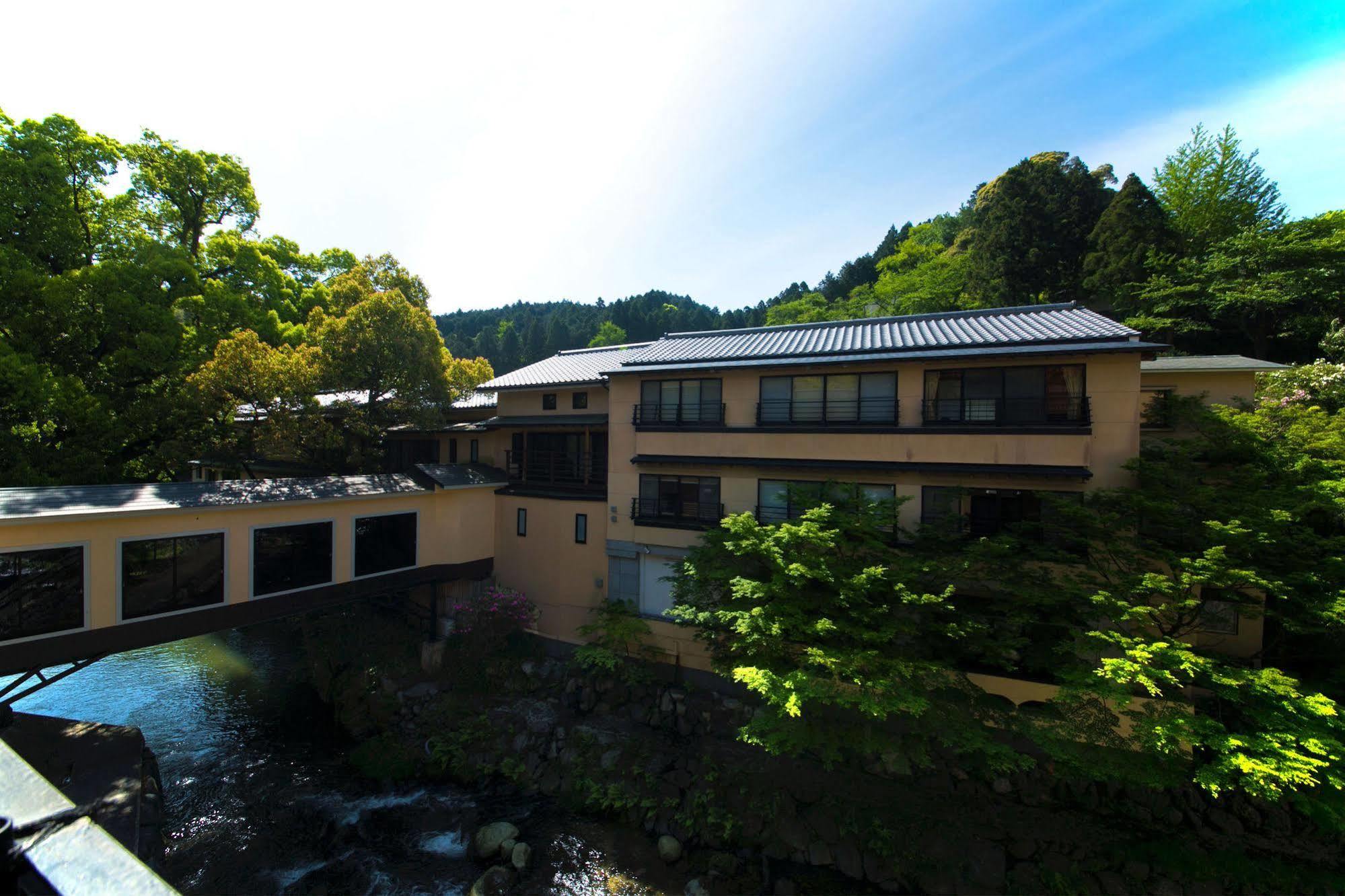 Nansuikaku Hotel Miyawaka Bagian luar foto